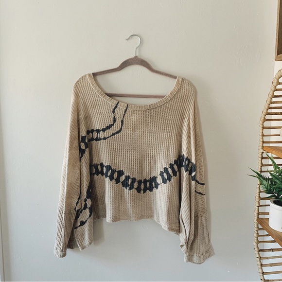 FANTASTIC FAWN | tie dye waffle knit top - Picture 1 of 5